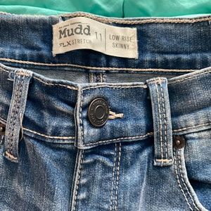 Mudd Low Rise Skinny Jean